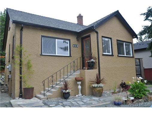 I have sold a property at 213 Helmcken Rd in VICTORIA
